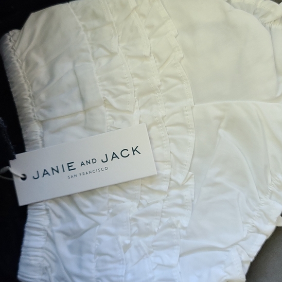 NWT 0-3 mo adorable janie and jack outfit - Picture 6 of 7